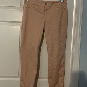 Lilly Pulitzer pink Kelly pants size 10 like new